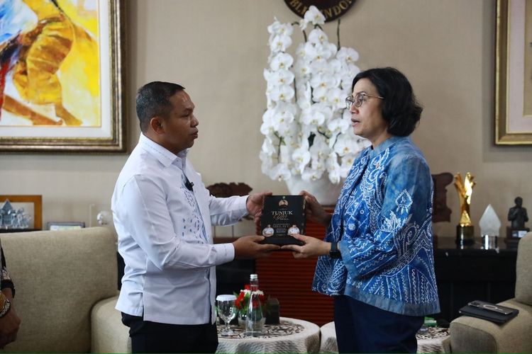 Faktor Tunda Bayar di Riau, Gubri Bahas Penundaan Pembayaran DBH Rp 284 Miliar dengan Sri Mulyani