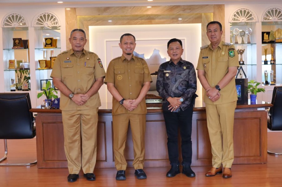 Bidang Pelayanan, Pemko Pekanbaru-Pemkab Kepulauan Meranti Perkuat Kerja Sama.