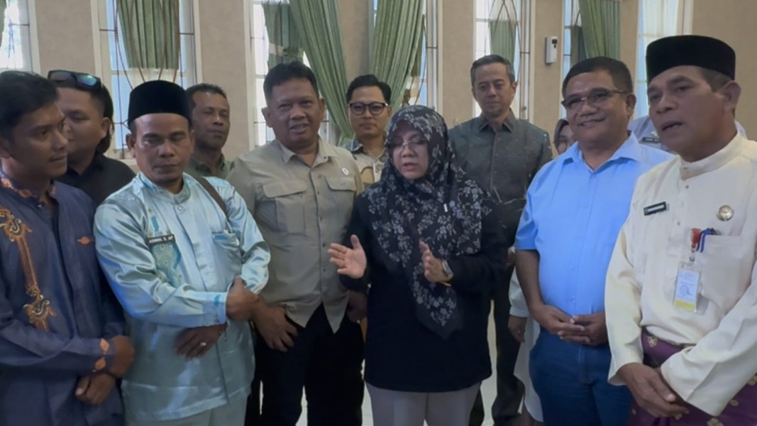 Bupati Siak Saksikan MOU PT.AIP Penuhi Kewajiban Rp.57 Miliar