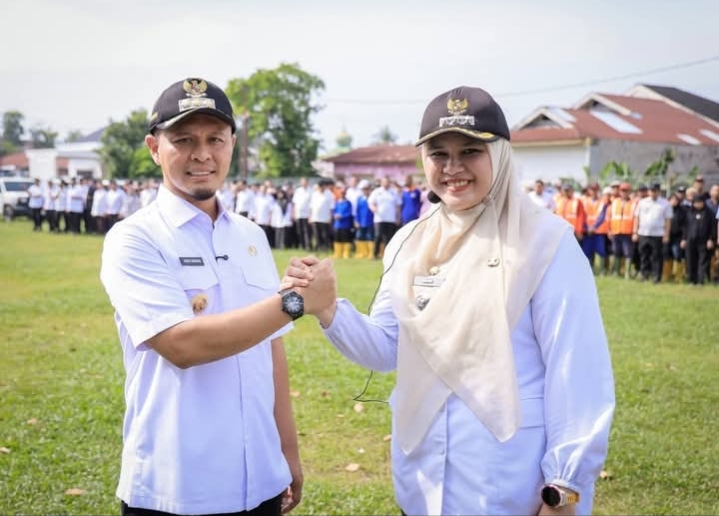 Ditugaskan di setiap RW, Walikota Pekanbaru Lepas Ratusan ASN.