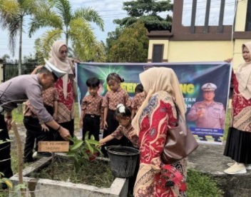 Tingkat Paud, Polres Kuansing Gelar Green Policing