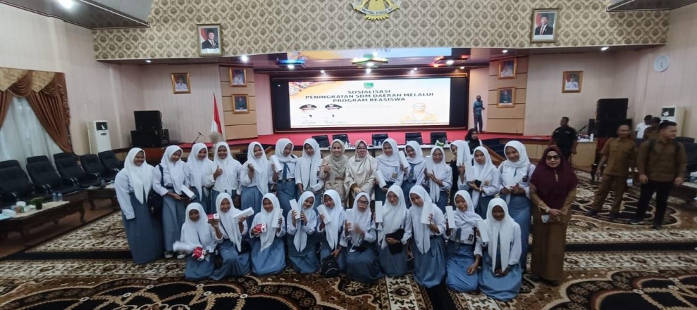 Tingkatkan SDM, Pemkab Rohil Sosialisasikan Beasiswa